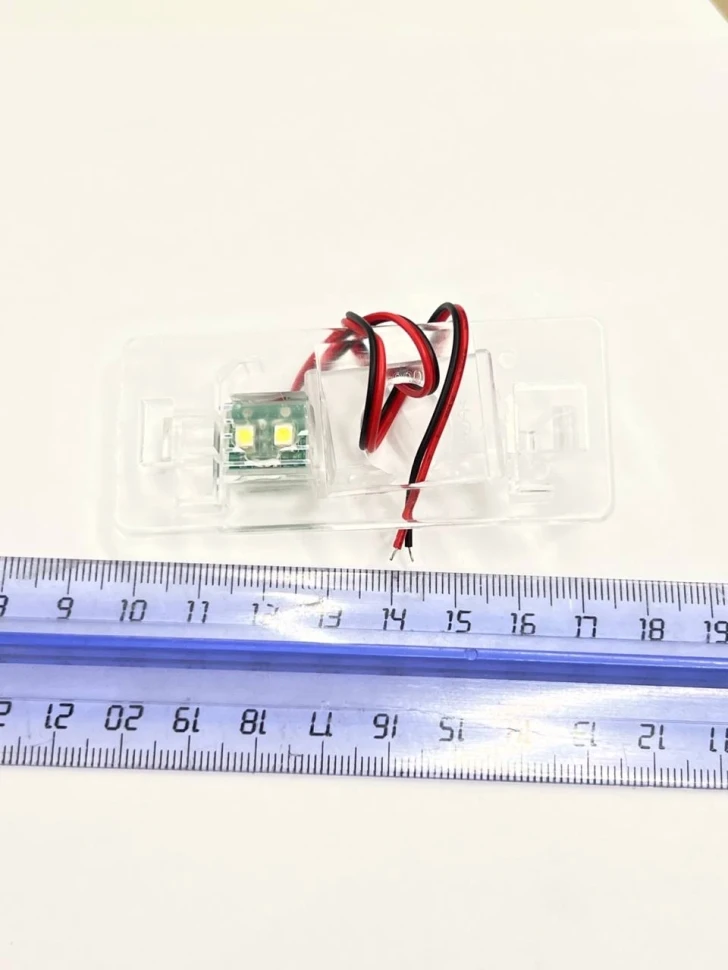 Адаптер под заднюю камеру в подсветку номера Audi TT, A1, A4, A5, Q3, Q5