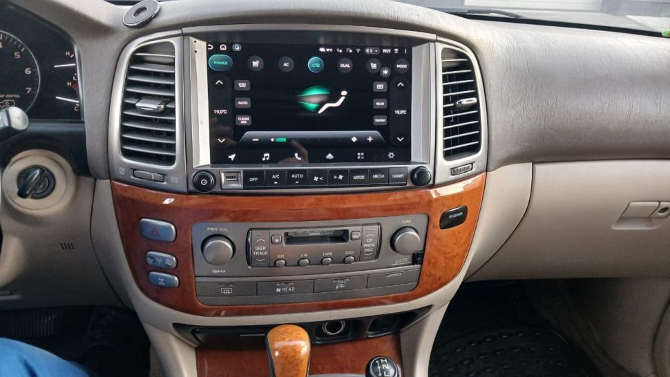 Штатная магнитола Teyes CC3 2K 360 6/128 Lexus LX470 (2002-2007) F2 Тип-C